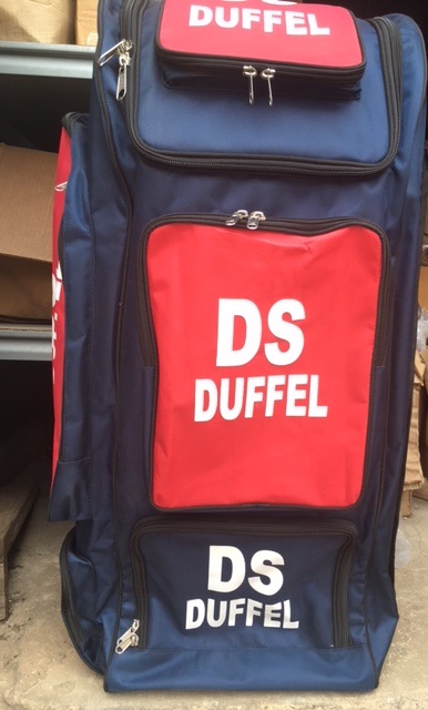 DS Duffle Wheelie Bag